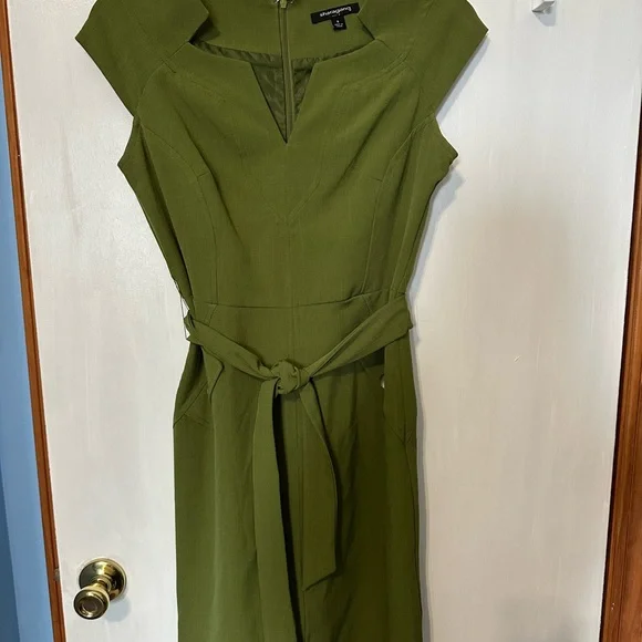 Women’s Green Dress, Size 6 (check measurements) - Picture 7 of 13